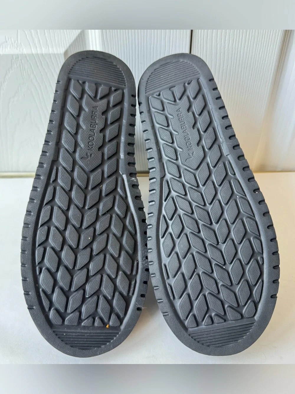Koolaburra by Ugg Koola Mini II Size 8 Black Suede Leather Faux Fur Winter Boots
